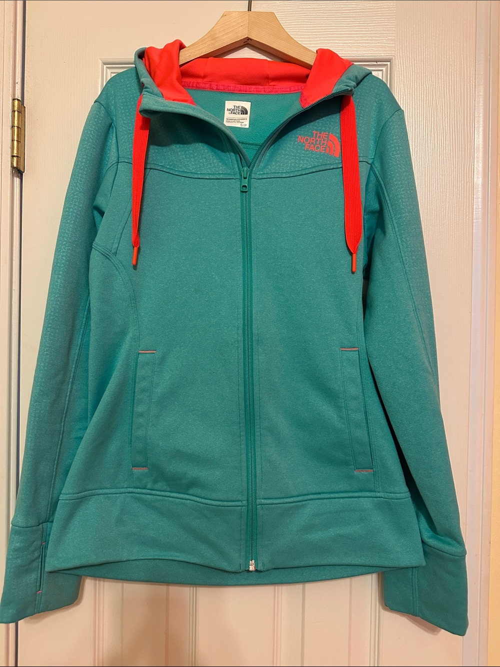 The North Face Women's Teal Full-Zip Hoodie with Coral Accents